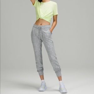 Ready to Rulu Jogger - 12